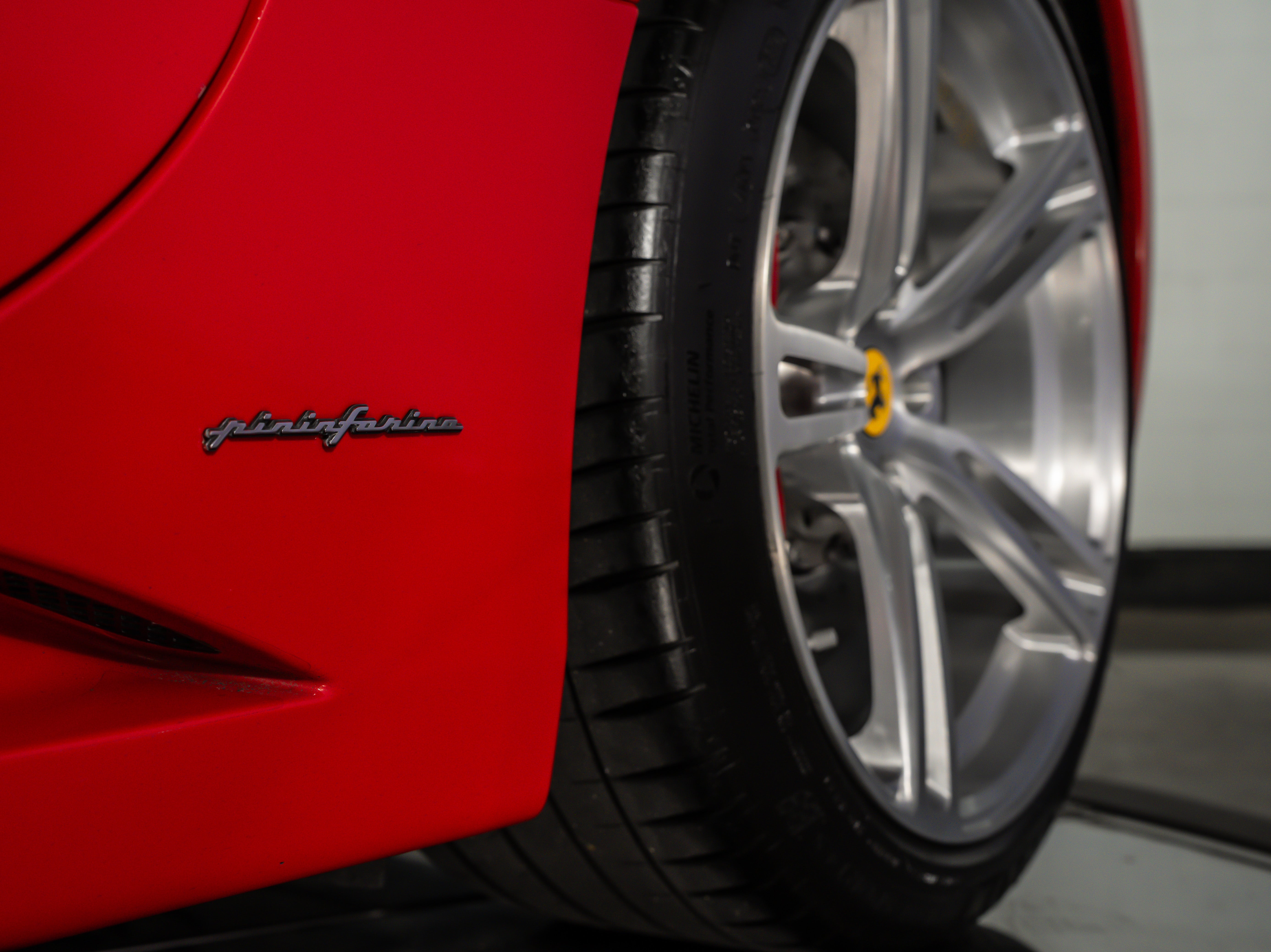 2013 Ferrari California Base