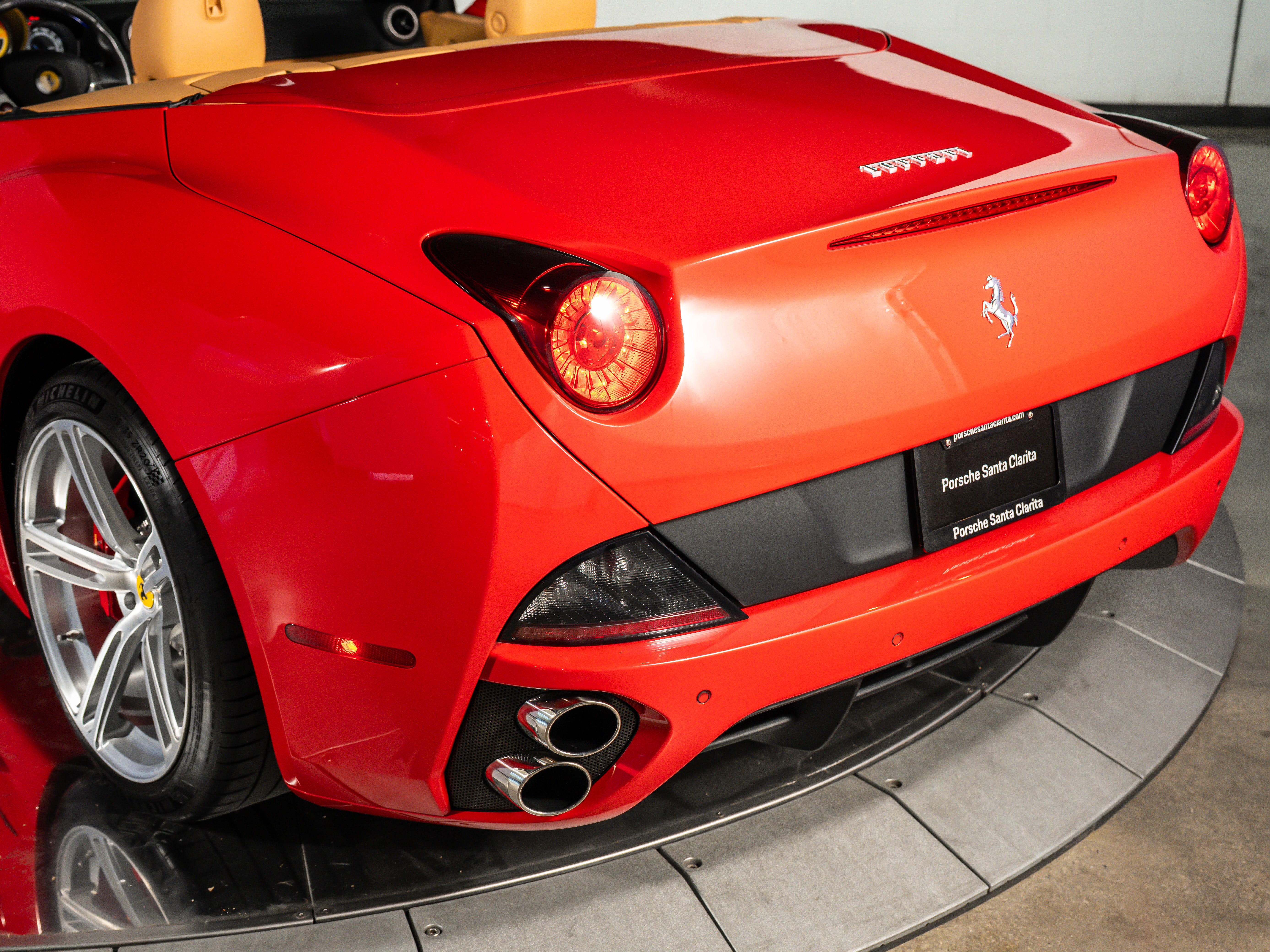 2013 Ferrari California Base