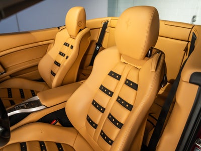 2013 Ferrari California Base